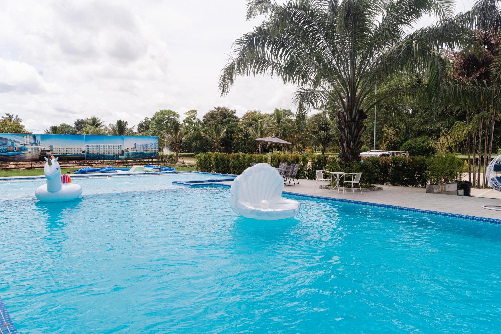 Baan Suan Khun Ta And Golf Resort Ubon Ratchathani Exterior foto